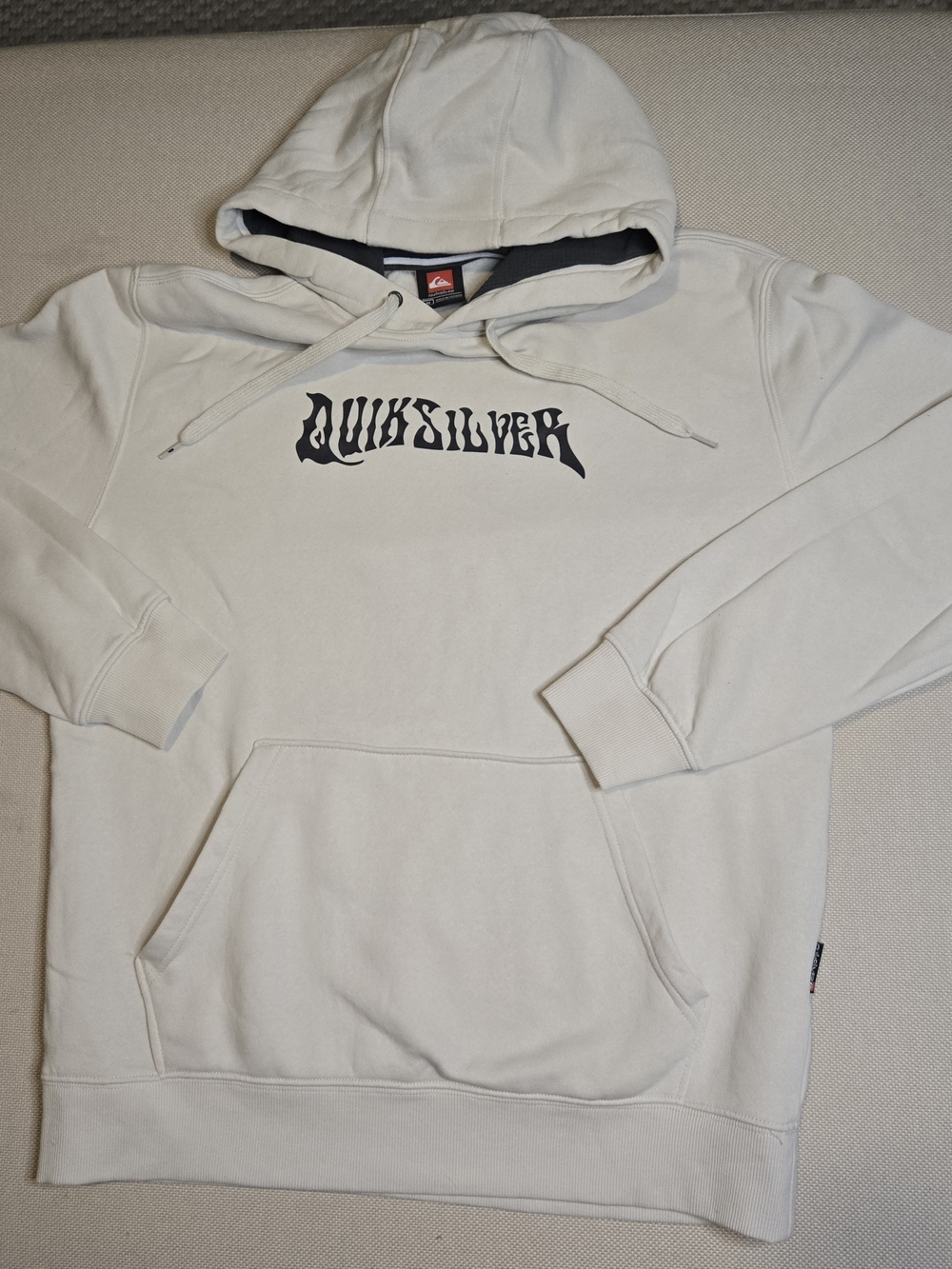 Quiksilver Men's Medium Hoodie Pullover Sweatshirt Off White with Black Logo